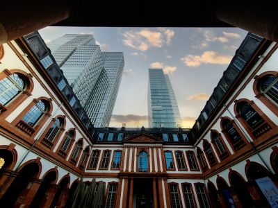 The World’s Oldest Christmas Market - Winter in Frankfurt Photography Tour 1
