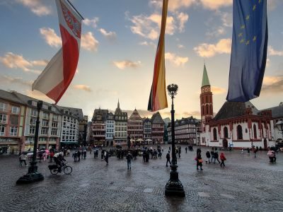 The World’s Oldest Christmas Market - Winter in Frankfurt Photography Tour 1
