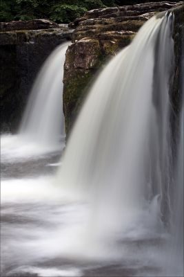 Yorkshire Dales - Meadows, Barns and Waterfalls 1
