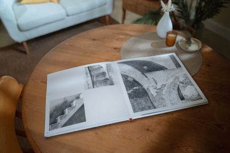 Explore and relive Santorini with Astrid McGechan through the CEWE PHOTOBOOK