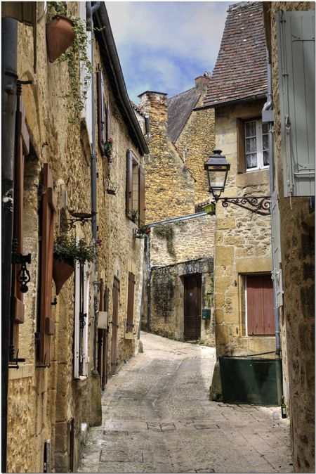The Timeless Heart of France - The Lot & Dordogne by Howard Somerville