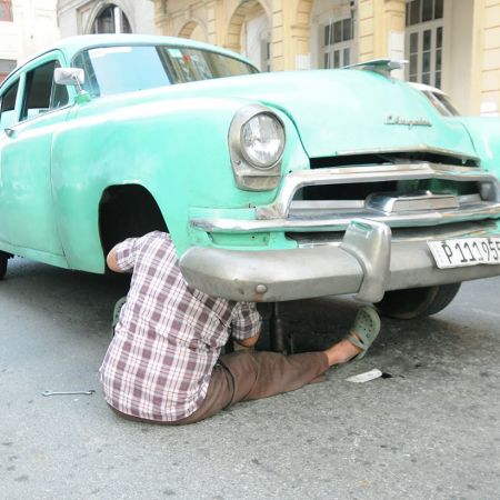 Cuba – 9 days of mourning to mark death of Fidel Castro, our Cuba 2016 group are also mourning the end of their tour…