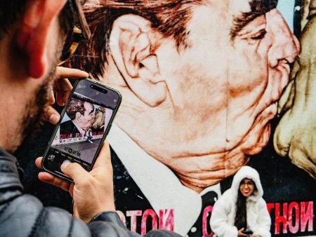Berlin Photography Tour - A City of Two Halves Berlin Photography Tour - A City of Two Halves
